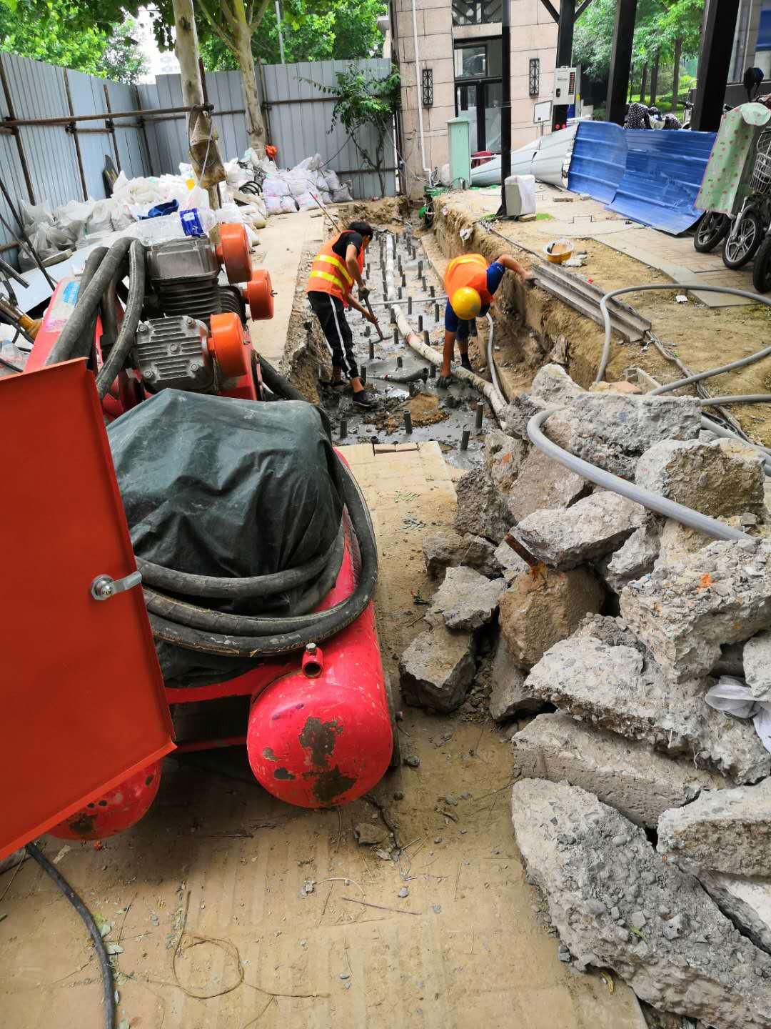 重庆地基加固解决房子的地基下沉问题